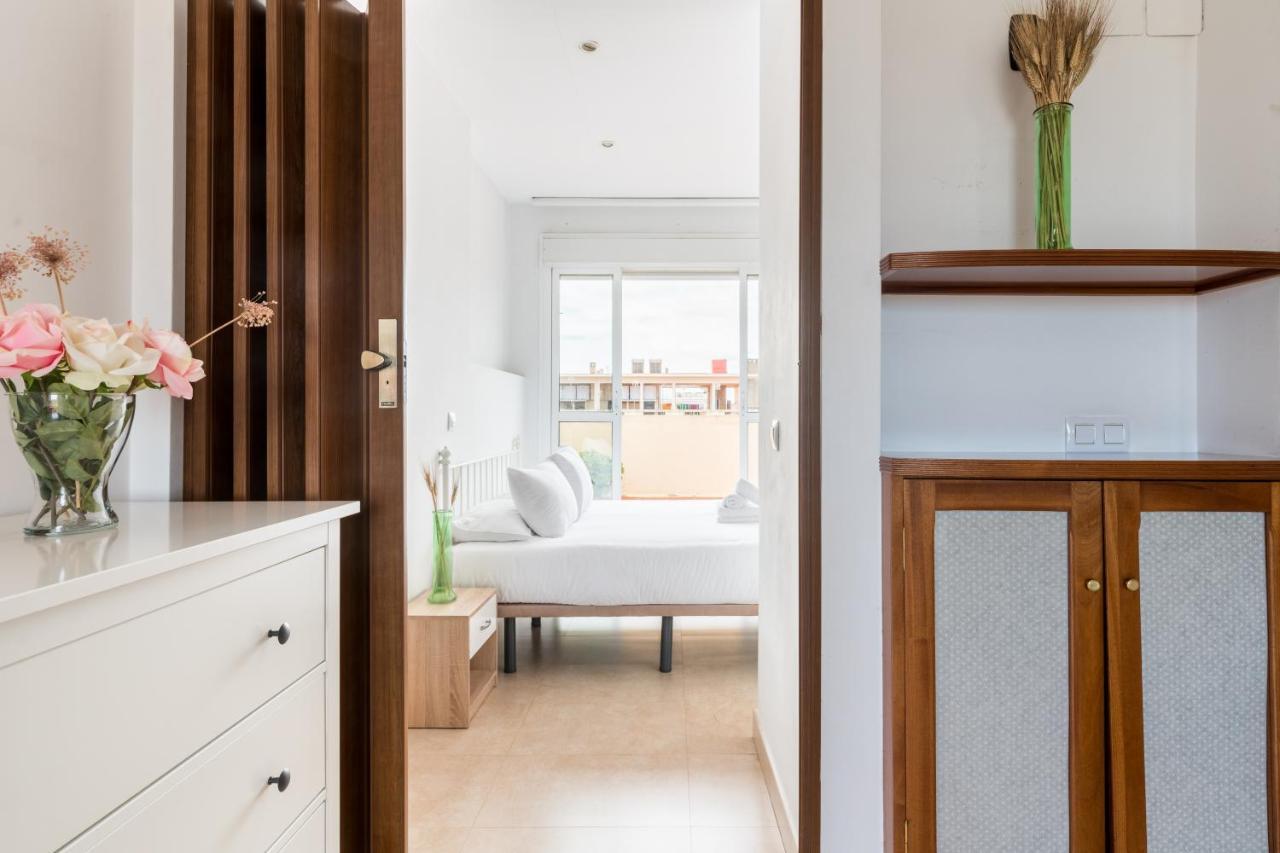 Holi-Rent Apartamento Resitur إشبيلية المظهر الخارجي الصورة
